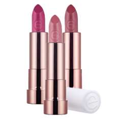 Essence This Is Me Barra de labios semi brillo 3,3g